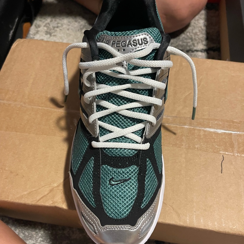 Nike Air Pegasus 2005 Metallic Silver Sneakers